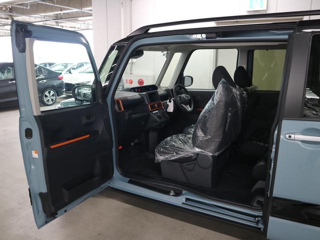 タント ファンクロスターボ　届け出済み未使用車　スマートアシスト　スマートクルーズパック　パノラマモニター　新品ナビ取付　ＥＴＣ　シートヒーター　両側電動スライド　誤発進抑制機能　追従クルコン　コーナーセンサー　後席テーブル＆サンシェード　ルーフレール　ＬＥＤライト（21枚目）