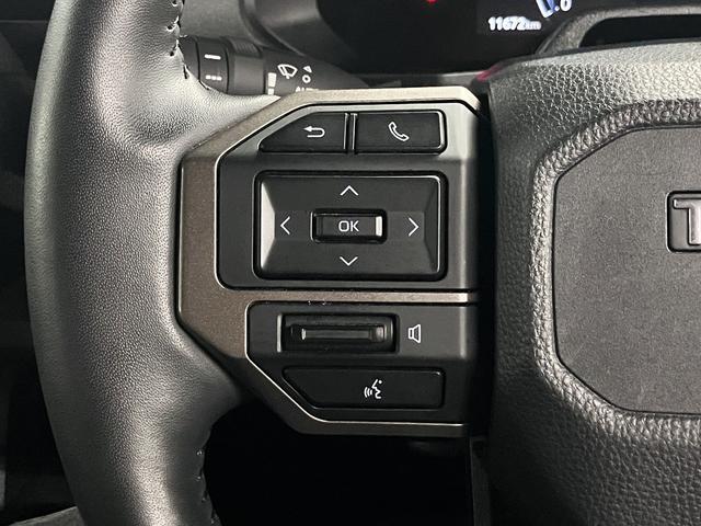 ランドクルーザー２５０ ＶＸファーストエディション　４ＷＤ　アドバンストドライブ　デジタルミラー　ムーンルーフ　パノラミックビュー　ＢＳＭ　本革シート　シートベンチレーション　１２．３インチナビ　セーフティセンス　ＥＴＣ２．０　パワーバックドア　丸目型ＬＥＤ（45枚目）