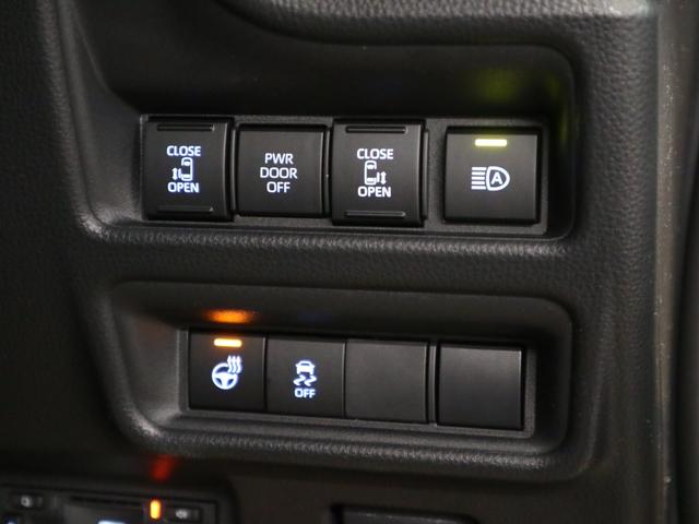 シエンタ ハイブリッドＺ　改良後　登録済未使用車　コンフォートＰＫＧ　トヨタチームメイト　パノラミックビュー　シート＆ステアヒーター　１０．５インチＤＡ＋　ＥＴＣ２．０　前後ドラレコ　両側電動スライド　天井サーキュレーター　ＡＣ１００Ｖ　ブレーキホールド　ＬＥＤライト（8枚目）