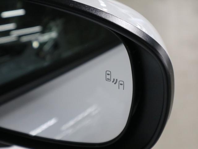 ライズ ハイブリッドZ 登録済未使用車 パノラミックビューパッケージ スマートアシスト BSM・RCTA 9インチディスプレイオーディオ シートヒーター BTオーディオ フルセグTV HDMI・USB コーナーセンサー ブレーキホールド アダプティブLED 純正17AW(42枚目)