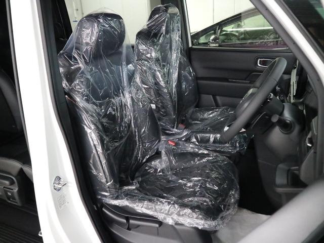 ステップワゴン e:HEVスパーダ 登録済未使用車 ホンダセンシング 15.6インチリヤモニター 11.4インチナビ マルチビューカメラ 後退出庫サポート・BSI シートヒーター オットマン コンビシート パワーバックドア 両側電動スライドドア 全列USB LEDライト(13枚目)