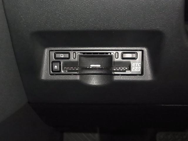 アルファード Ｚ　左右独立ムーンルーフ　パノラミックビュー　ＢＳＭ　セーフティセンス　ＥＴＣ２．０　純正１４インチナビ　前後席シートベンチレーション　ステアヒーター　パワーバックドア　両側パワースライド　ＡＣ１００Ｖ（20枚目）