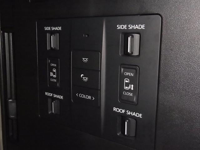 アルファード Ｚ　左右独立ムーンルーフ　パノラミックビュー　ＢＳＭ　セーフティセンス　ＥＴＣ２．０　純正１４インチナビ　前後席シートベンチレーション　ステアヒーター　パワーバックドア　両側パワースライド　ＡＣ１００Ｖ（44枚目）