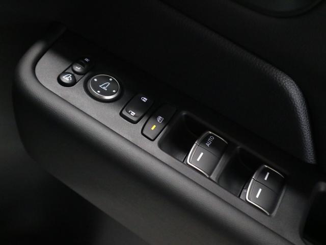 ステップワゴン e:HEVスパーダ 登録済未使用車 ホンダセンシング 15.6インチリヤモニター 11.4インチナビ マルチビューカメラ 後退出庫サポート・BSI シートヒーター オットマン コンビシート パワーバックドア 両側電動スライドドア 全列USB LEDライト(47枚目)