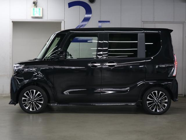 タント カスタムＲＳリミテッド　届出済未使用車　スマートアシスト　パノラマモニター　新品ナビ付　ＥＴＣ　シートヒーター　両側電動スライド　誤発進抑制機能　全車速追従クルコン　車線逸脱警報　コーナーセンサー　後席テーブル＆サンシェード　アダプティブＬＥＤ　純正１５ＡＷ（10枚目）