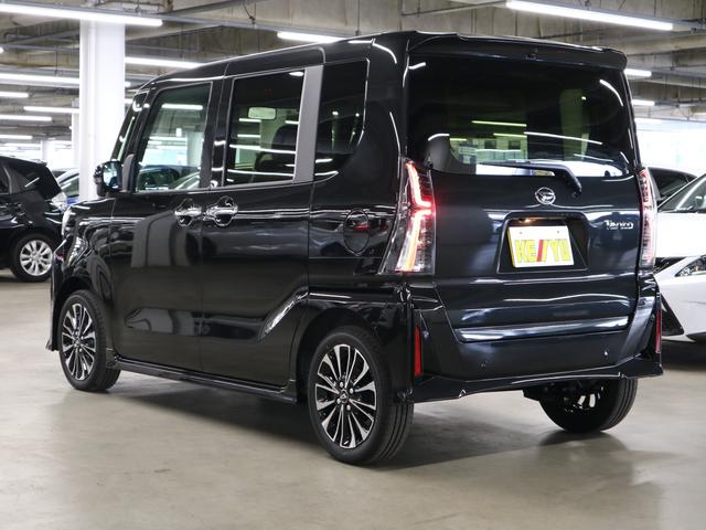 タント カスタムRSリミテッド 届出済未使用車 スマートアシスト パノラマモニター 新品ナビ付 ETC シートヒーター 両側電動スライド 誤発進抑制機能 全車速追従クルコン 車線逸脱警報 コーナーセンサー 後席テーブル&サンシェード アダプティブLED 純正15AW(8枚目)