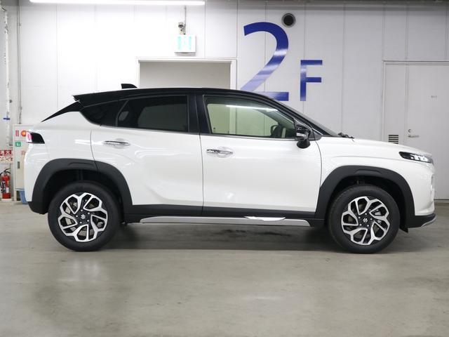 フロンクス ベースグレード　デュアルセンサーブレーキサポートＩＩ　全方位モニター付９インチナビ　ＢＳＭ　ＨＵＤ　ワイヤレス充電　シートヒーター　レザー調コンビシート　パーキングセンサー　ＢＴオーディオ　フルセグＴＶ　パドルシフト　オートブレーキホールド　ＬＥＤライト（9枚目）