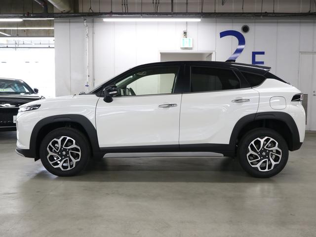 フロンクス ベースグレード　デュアルセンサーブレーキサポートＩＩ　全方位モニター付９インチナビ　ＢＳＭ　ＨＵＤ　ワイヤレス充電　シートヒーター　レザー調コンビシート　パーキングセンサー　ＢＴオーディオ　フルセグＴＶ　パドルシフト　オートブレーキホールド　ＬＥＤライト（10枚目）