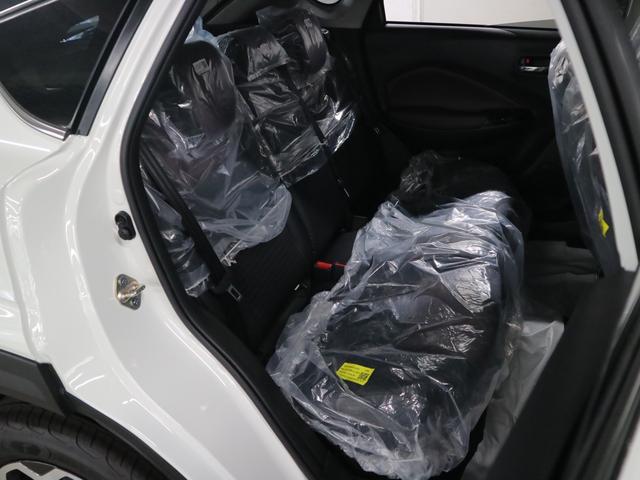 フロンクス ベースグレード　デュアルセンサーブレーキサポートＩＩ　全方位モニター付９インチナビ　ＢＳＭ　ＨＵＤ　ワイヤレス充電　シートヒーター　レザー調コンビシート　パーキングセンサー　ＢＴオーディオ　フルセグＴＶ　パドルシフト　オートブレーキホールド　ＬＥＤライト（14枚目）