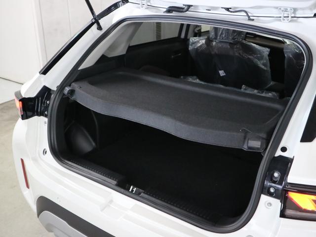 フロンクス ベースグレード　デュアルセンサーブレーキサポートＩＩ　全方位モニター付９インチナビ　ＢＳＭ　ＨＵＤ　ワイヤレス充電　シートヒーター　レザー調コンビシート　パーキングセンサー　ＢＴオーディオ　フルセグＴＶ　パドルシフト　オートブレーキホールド　ＬＥＤライト（19枚目）