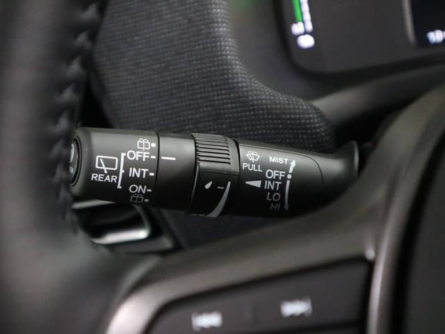 フリード e:HEVエアー EX 登録済み未使用車 マルチビューカメラ 純正11.4インチナビ ETC2.0 BSI・後退出庫サポート アダプティブドライビングビーム 両側電動スライドドア シートヒーター レザー調コンビシート リアクーラー パーキングセンサー 専用アルミ(41枚目)