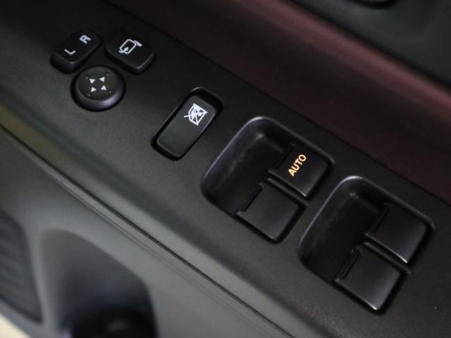 スペーシアカスタム ハイブリッドＸＳターボ　届出済未使用車　誤発進抑制機能　デュアルセンサーブレーキサポートＩＩ　全方位モニター付９インチナビ　ＨＵＤ　シート＆ステアヒーター　両側電動スライド　パドルシフト　オットマン　サーキュレーター　フルセグ　ＢＴオーディオ　ＬＥＤライト（40枚目）