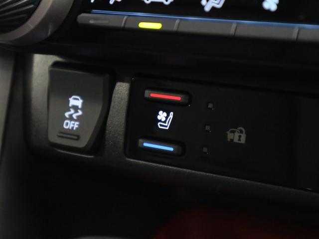 RAV4 ハイブリッドアドベンチャー オフロードパッケージII 4WD 登録済み未使用車 寒冷地仕様 パノラミックビュー デジタルミラー BSM 10.5インチナビ ハンズフリーパワーバックドア AC100V ETC2.0 ベンチレーション ステアヒーター シートメモリー(32枚目)