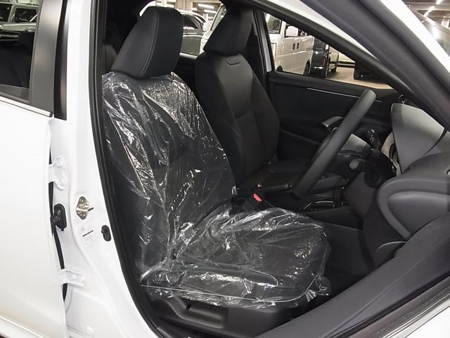 ヤリス ハイブリッドZ 登録済み未使用車 セーフティセンス パノラミックビューモニター BSM・SEA シート&ステアヒーター 8インチディスプレイオーディオPlus ETC2.0 BTオーディオ フルセグTV HDMI LEDライト オプション16インチAW(13枚目)