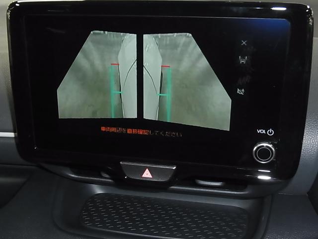 ヤリス ハイブリッドZ 登録済み未使用車 セーフティセンス パノラミックビューモニター BSM・SEA シート&ステアヒーター 8インチディスプレイオーディオPlus ETC2.0 BTオーディオ フルセグTV HDMI LEDライト オプション16インチAW(33枚目)