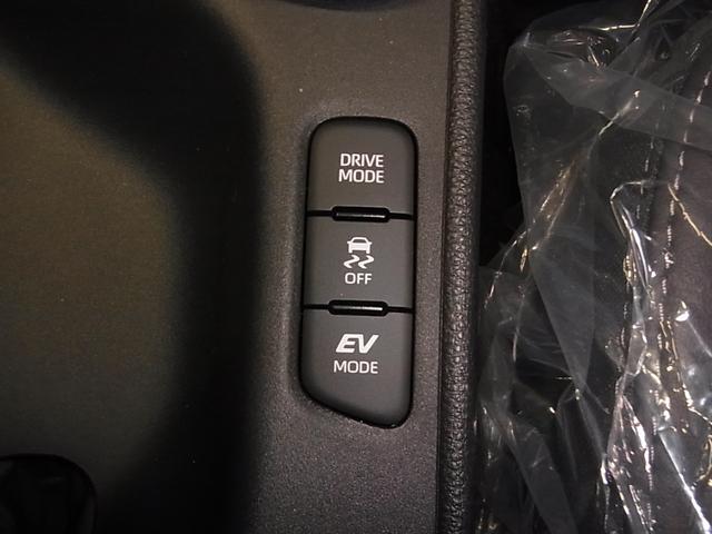 ヤリス ハイブリッドZ 登録済み未使用車 セーフティセンス パノラミックビューモニター BSM・SEA シート&ステアヒーター 8インチディスプレイオーディオPlus ETC2.0 BTオーディオ フルセグTV HDMI LEDライト オプション16インチAW(39枚目)