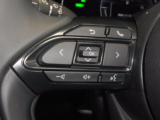 ヤリス ハイブリッドZ 登録済み未使用車 セーフティセンス パノラミックビューモニター BSM・SEA シート&ステアヒーター 8インチディスプレイオーディオPlus ETC2.0 BTオーディオ フルセグTV HDMI LEDライト オプション16インチAW(40枚目)