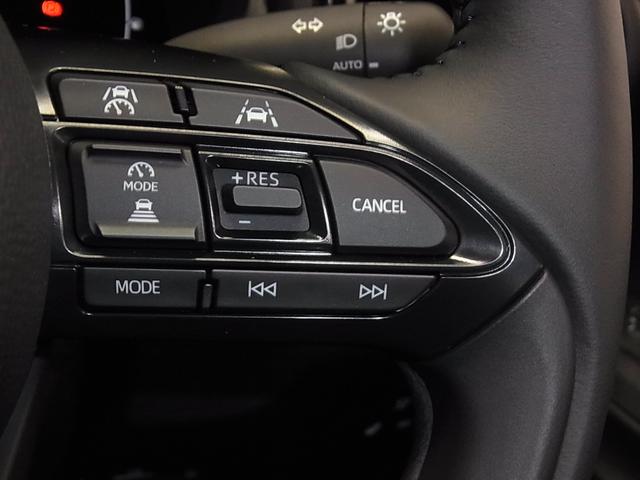 ヤリス ハイブリッドZ 登録済み未使用車 セーフティセンス パノラミックビューモニター BSM・SEA シート&ステアヒーター 8インチディスプレイオーディオPlus ETC2.0 BTオーディオ フルセグTV HDMI LEDライト オプション16インチAW(41枚目)