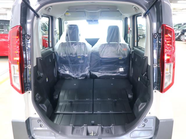 スペーシアギア ハイブリッドＸＺターボ　届け出済み未使用車　ＤＳＢＳＩＩ　全方位モニター付メモリーナビ　ＨＵＤ　シート＆ステアヒーター　オットマン　両側電動スライド　ＢＴオーディオ　フルセグＴＶ　スリムサーキュレーター　後席テーブル＆サンシェード　ＬＥＤライト　ルーフレール（15枚目）