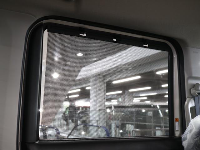 スペーシアギア ハイブリッドＸＺターボ　届け出済み未使用車　ＤＳＢＳＩＩ　全方位モニター付メモリーナビ　ＨＵＤ　シート＆ステアヒーター　オットマン　両側電動スライド　ＢＴオーディオ　フルセグＴＶ　スリムサーキュレーター　後席テーブル＆サンシェード　ＬＥＤライト　ルーフレール（50枚目）