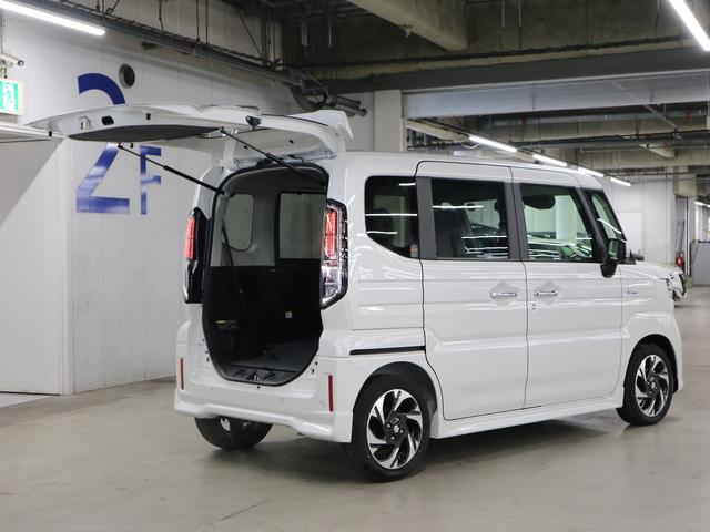 スペーシアカスタム ハイブリッドXSターボ 届出済未使用車 誤発進抑制機能 デュアルセンサーブレーキサポートII 全方位モニター付9インチナビ HUD シート&ステアヒーター 両側電動スライド パドルシフト オットマン サーキュレーター フルセグ BTオーディオ LEDライト(20枚目)