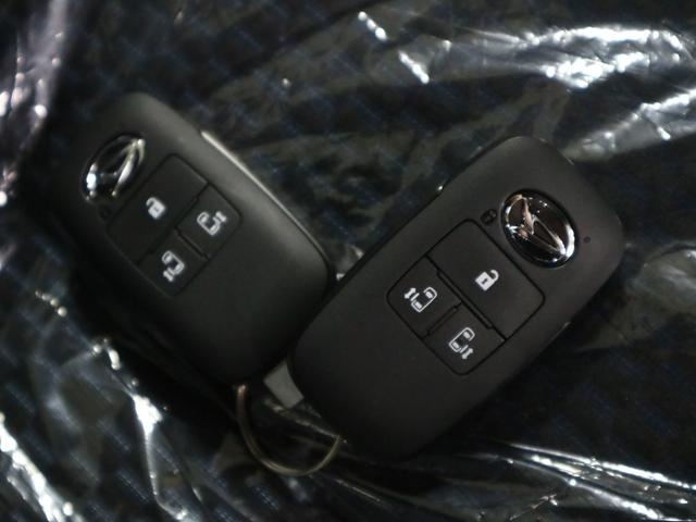 タント カスタムRSリミテッド 届出済未使用車 スマートアシスト パノラマモニター 新品ナビ付 ETC シートヒーター 両側電動スライド 誤発進抑制機能 全車速追従クルコン 車線逸脱警報 コーナーセンサー 後席テーブル&サンシェード アダプティブLED 純正15AW(34枚目)