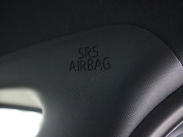 タント カスタムRSリミテッド 届出済未使用車 スマートアシスト パノラマモニター 新品ナビ付 ETC シートヒーター 両側電動スライド 誤発進抑制機能 全車速追従クルコン 車線逸脱警報 コーナーセンサー 後席テーブル&サンシェード アダプティブLED 純正15AW(35枚目)