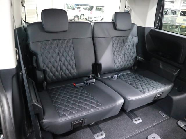 デリカD:5 ブラックエディション 4WD ディーゼル 登録済み未使用車 電動サイドステップ マルチアラウンドモニター 本革電動シート シート&ステアヒーター パワーバックドア 両側電動スライドドア eアシスト BSW AC100V パドルシフト アルミペダル LEDライト(16枚目)