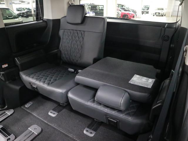 デリカD:5 ブラックエディション 4WD ディーゼル 登録済み未使用車 電動サイドステップ マルチアラウンドモニター 本革電動シート シート&ステアヒーター パワーバックドア 両側電動スライドドア eアシスト BSW AC100V パドルシフト アルミペダル LEDライト(21枚目)