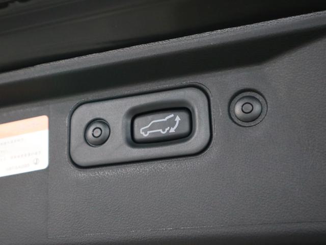 デリカD:5 ブラックエディション 4WD ディーゼル 登録済み未使用車 電動サイドステップ マルチアラウンドモニター 本革電動シート シート&ステアヒーター パワーバックドア 両側電動スライドドア eアシスト BSW AC100V パドルシフト アルミペダル LEDライト(23枚目)