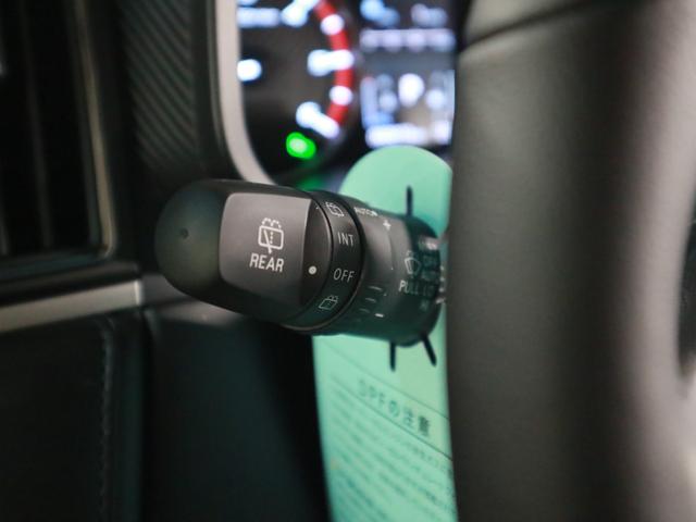 デリカD:5 ブラックエディション 4WD ディーゼル 登録済み未使用車 電動サイドステップ マルチアラウンドモニター 本革電動シート シート&ステアヒーター パワーバックドア 両側電動スライドドア eアシスト BSW AC100V パドルシフト アルミペダル LEDライト(36枚目)