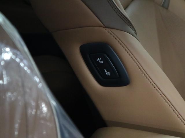 クラウンスポーツ Z 4WD 内装/サンドブラウン パノラマルーフ アドバンストパーク パノラミックビュー デジタルミラー BSM HUD 12.3インチナビ ETC2.0 本革電動 シートベンチレーション ステアヒーター パワーバックドア おくだけ充電 AC100V(52枚目)