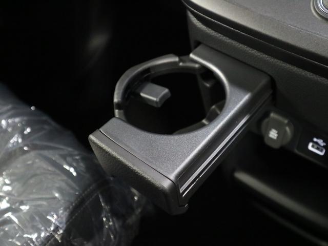 ステップワゴン e:HEVスパーダ 登録済未使用車 ホンダセンシング 15.6インチリヤモニター 11.4インチナビ マルチビューカメラ 後退出庫サポート・BSI シートヒーター オットマン コンビシート パワーバックドア 両側電動スライドドア 全列USB LEDライト(34枚目)