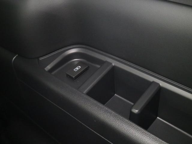 ステップワゴン e:HEVスパーダ 登録済未使用車 ホンダセンシング 15.6インチリヤモニター 11.4インチナビ マルチビューカメラ 後退出庫サポート・BSI シートヒーター オットマン コンビシート パワーバックドア 両側電動スライドドア 全列USB LEDライト(49枚目)