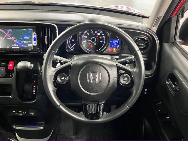 N-ONE プレミアム ツアラー・ローダウン あんしんパッケージ/衝突軽減ブレーキ 純正ナビ バックカメラ Bluetoothオーディオ TV CD・DVD ETC クルーズコントロール パドルシフト スマートキー HIDライト 純正15AW(11枚目)