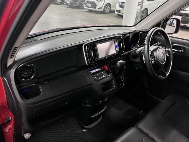 N-ONE プレミアム ツアラー・ローダウン あんしんパッケージ/衝突軽減ブレーキ 純正ナビ バックカメラ Bluetoothオーディオ TV CD・DVD ETC クルーズコントロール パドルシフト スマートキー HIDライト 純正15AW(23枚目)