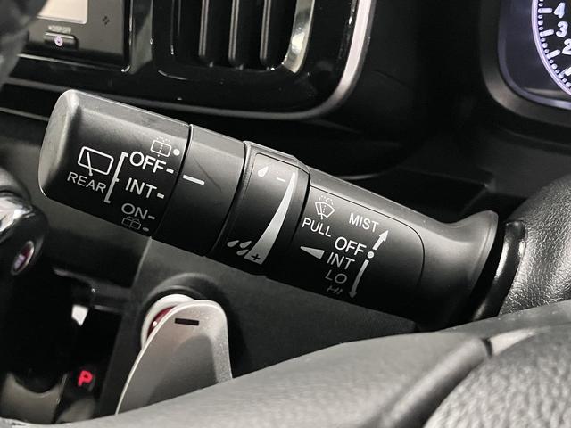 N-ONE プレミアム ツアラー・ローダウン あんしんパッケージ/衝突軽減ブレーキ 純正ナビ バックカメラ Bluetoothオーディオ TV CD・DVD ETC クルーズコントロール パドルシフト スマートキー HIDライト 純正15AW(40枚目)