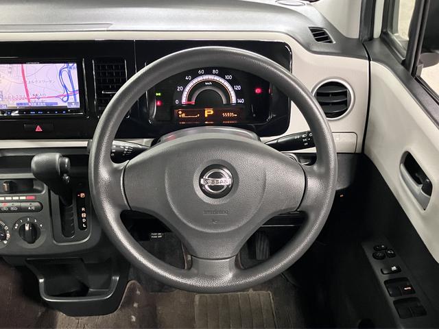 モコ Ｓ　カロッツェリアナビ　ＴＶ　ＣＤ再生　ビルトインＥＴＣ　アイドリングストップ　スマートキー　プッシュスタート　シートアンダーボックス　エアコン　電動格納ドアミラー　純正フロアマット　記録簿・取扱説明書有（11枚目）