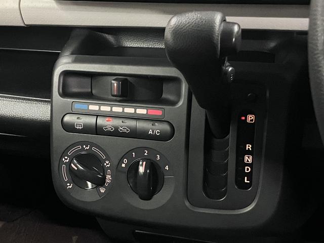 モコ Ｓ　カロッツェリアナビ　ＴＶ　ＣＤ再生　ビルトインＥＴＣ　アイドリングストップ　スマートキー　プッシュスタート　シートアンダーボックス　エアコン　電動格納ドアミラー　純正フロアマット　記録簿・取扱説明書有（17枚目）