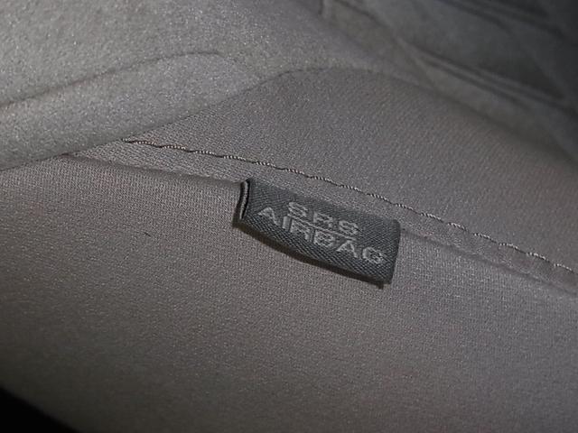 アルファードハイブリッド Ｘ　４ＷＤ　８人乗り　オリ・パララッピング仕様　トヨタセーフティセンス　ＥＴＣ　純正９インチディスプレイ＆ナビ　両側パワースライド　バックカメラ　ＢＴオーディオ　ＵＳＢ端子　ＡＣ１００Ｖ　パーキングセンサー　純正１６ＡＷ（37枚目）