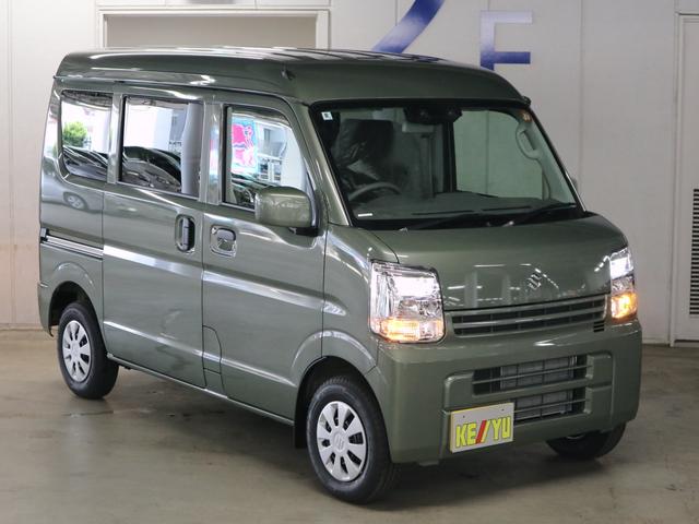 エブリイ PC 届出済未使用車 デュアルカメラブレーキサポート 誤発進抑制機能 車線逸脱警報 リヤパーキングセンサー シートヒーター 両側スライドドア オーバーヘッドシェルフ USB端子 電動格納ドアミラー パワーウインドウ LEDヘッドランプ ハイビームアシスト(5枚目)