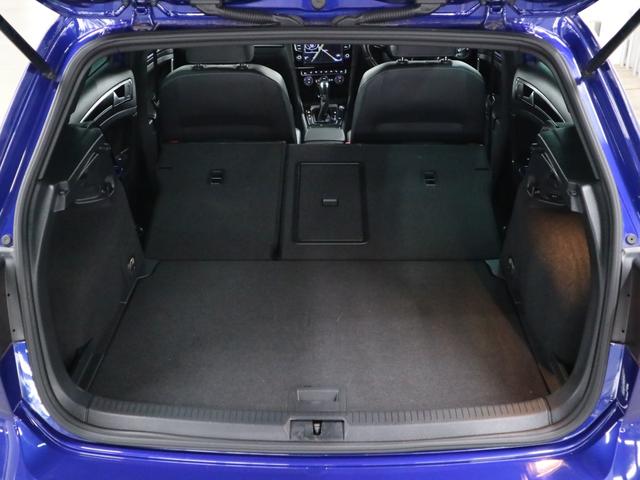 ゴルフR ベースグレード 衝突軽減ブレーキ ACC BSD 専用レザーシート シートヒーター 純正ナビ ETC2.0 バックカメラ BTオーディオ フルセグ CD/DVD パドルシフト HIDライト 専用18AW スペアキー有(15枚目)