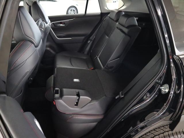 純正オプションはもちろん、社外のナビやフリップダウンモニター、ドライブレコーダー、ＥＴＣ等、お客様のご希望のオプション取付も可能♪お客様による商品持込み、取付のみの対応もしております♪