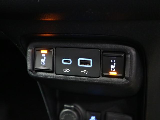 ◇メーカーオプション◇コンフォートパッケージ／運転席＆助手席シートヒーター、ステアリングヒーター