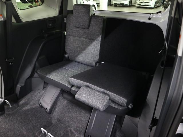 遠方（九州、沖縄除く）のお客様でも陸運局に持ちこまずに名義変更可能ですので店頭納車の場合は余計な諸費用も頂いておりません。遠方陸送納車も格安陸送費にてご納車可能です☆