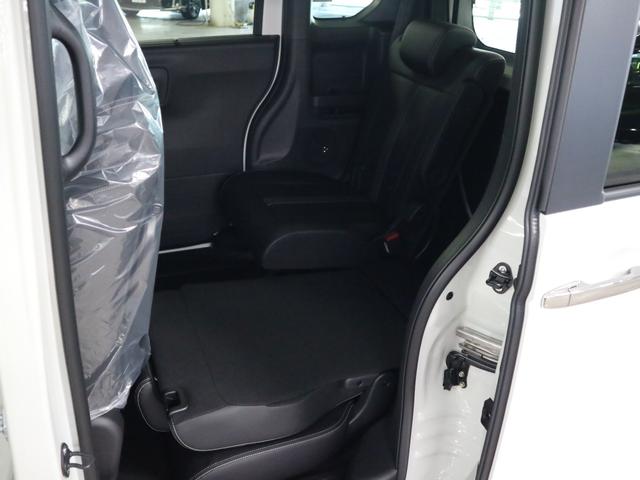 N-BOXカスタム ターボコーディネートスタイル ホンダセンシング 届出済未使用車 純正8インチナビ 両側電動スライドドア シートヒーター フルプライムスムースシート バックカメラ BTオーディオ フルセグTV パドルシフト LEDライト フォグランプ 純正15AW(18枚目)