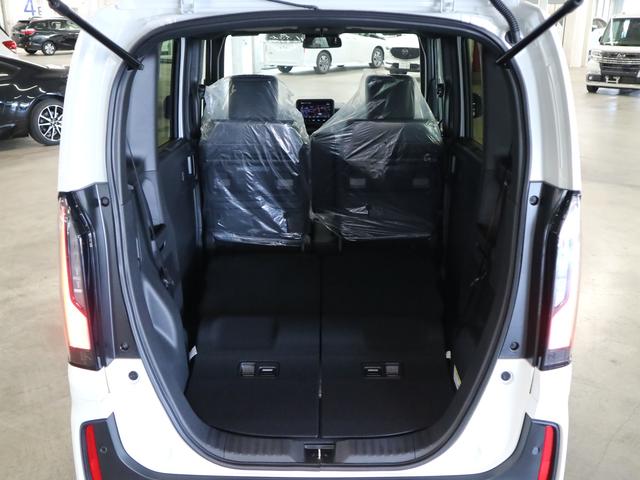 N-BOXカスタム ターボコーディネートスタイル ホンダセンシング 届出済未使用車 純正8インチナビ 両側電動スライドドア シートヒーター フルプライムスムースシート バックカメラ BTオーディオ フルセグTV パドルシフト LEDライト フォグランプ 純正15AW(21枚目)