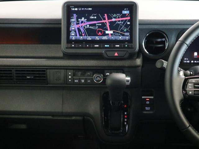 N-BOXカスタム ターボコーディネートスタイル ホンダセンシング 届出済未使用車 純正8インチナビ 両側電動スライドドア シートヒーター フルプライムスムースシート バックカメラ BTオーディオ フルセグTV パドルシフト LEDライト フォグランプ 純正15AW(22枚目)