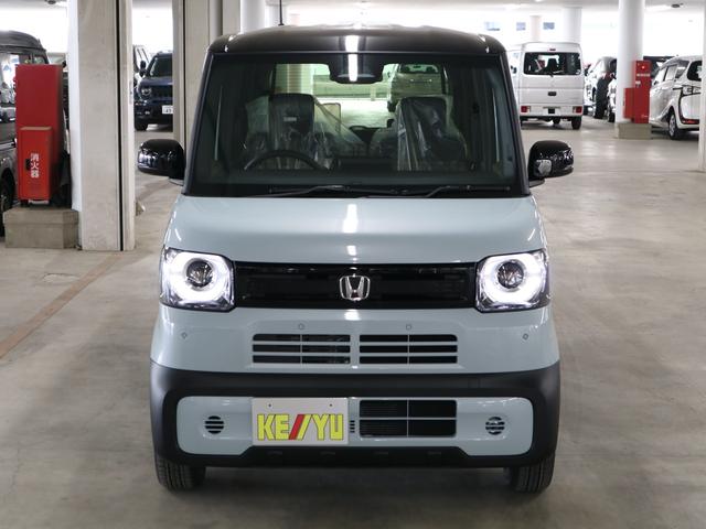 Ｎ－ＢＯＸジョイ ターボ　届け出済み未使用車　ホンダセンシング　誤発進抑制機能　純正８インチナビ　専用チェック柄撥水シート　シートヒーター　両側電動スライド　バックカメラ　ＢＴオーディオ　フルセグＴＶ　ＵＳＢ端子　パドルシフト　パーキングセンサー　ＬＥＤライト　オートリトラミラー（6枚目）