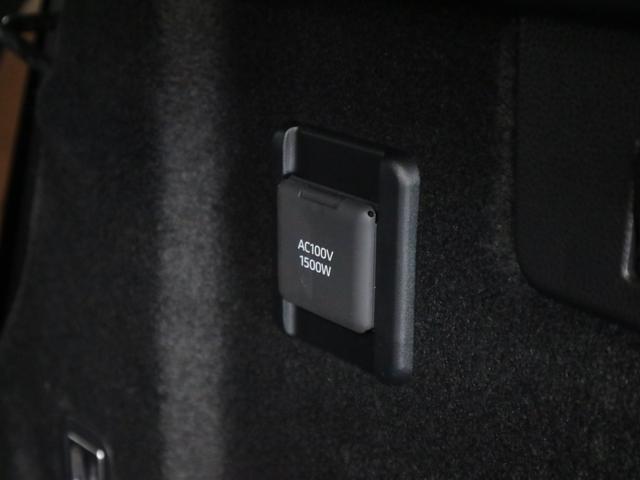 クラウンスポーツ Ｚ　４ＷＤ　内装／サンドブラウン　パノラマルーフ　アドバンストパーク　パノラミックビュー　デジタルミラー　ＢＳＭ　ＨＵＤ　１２．３インチナビ　ＥＴＣ２．０　本革電動　シートベンチレーション　ステアヒーター　パワーバックドア　おくだけ充電　ＡＣ１００Ｖ（23枚目）